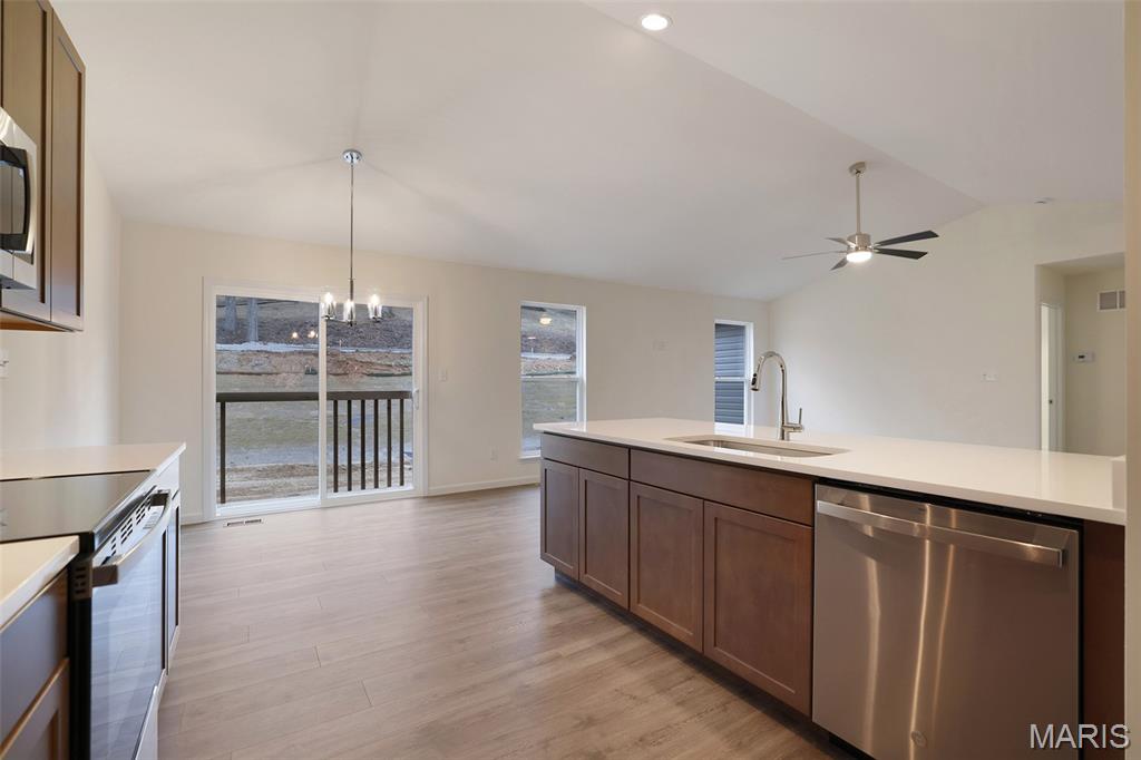 Elm Crossing 7 - Residential