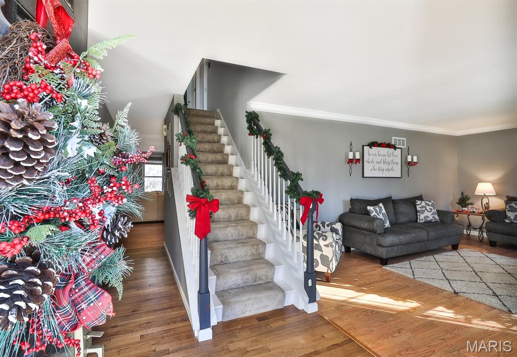 2422 Maple Crossing Drive