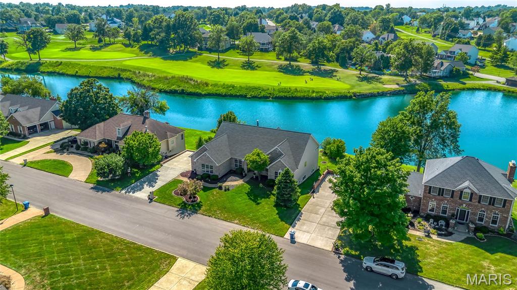 862 Whitmoor Drive