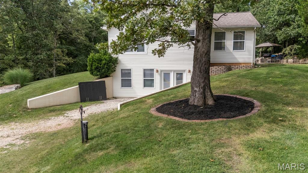 Troy, Missouri 63379, United States, 3 Bedrooms Bedrooms, ,3 BathroomsBathrooms,Residential,Pending,198159