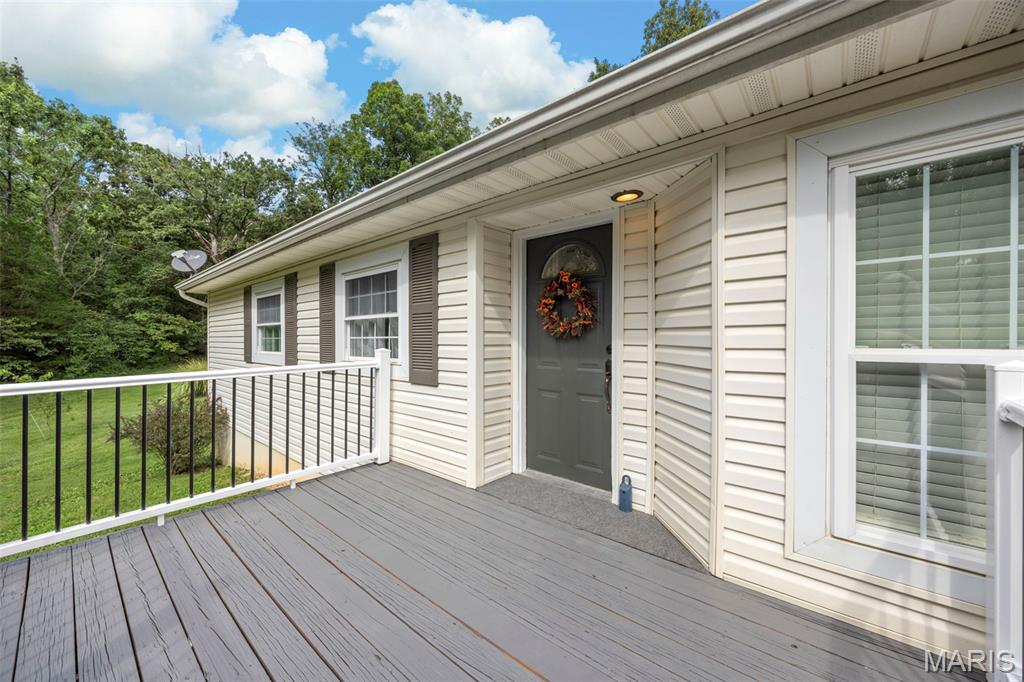 Troy, Missouri 63379, United States, 3 Bedrooms Bedrooms, ,3 BathroomsBathrooms,Residential,Pending,198159