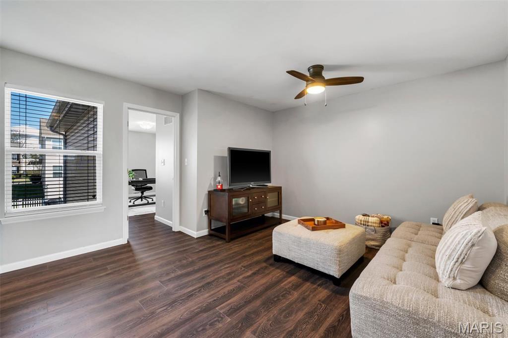 Vlgs At Springhurst #4 - Residential