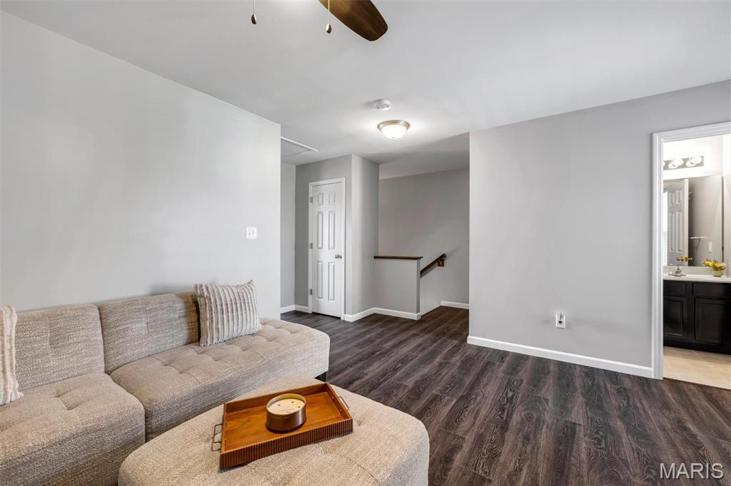 Vlgs At Springhurst #4 - Residential