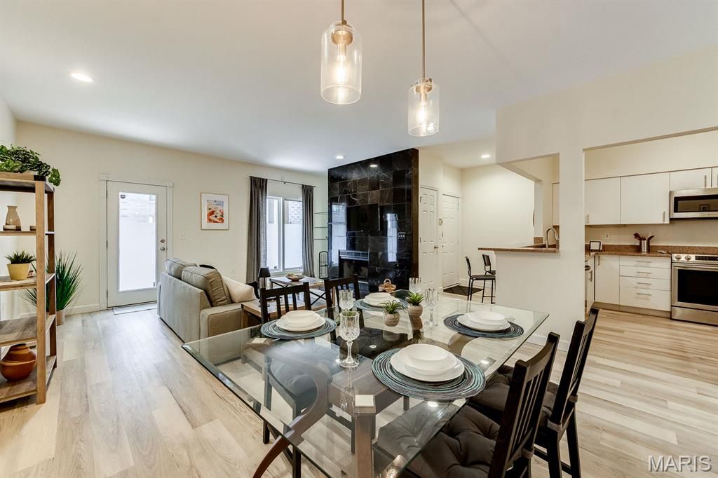 Photo of 4111 W Pine Boulevard #11, St Louis, MO 63108 (MLS # 26035626)