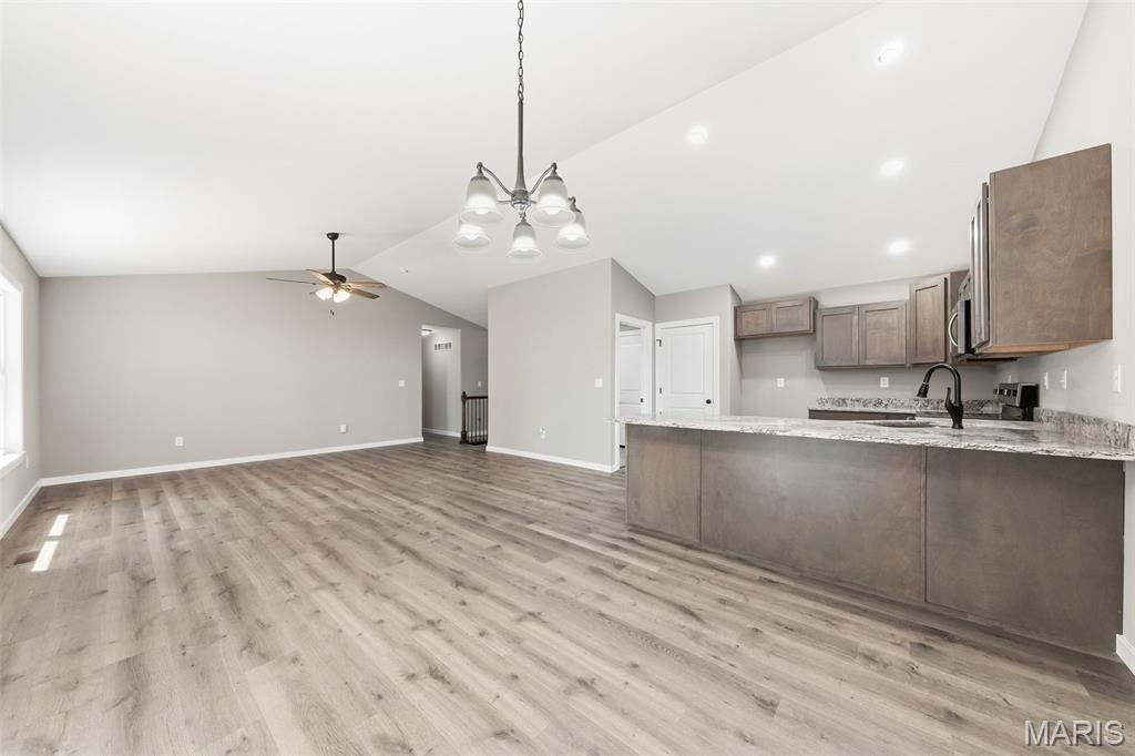 Lake Chateau Estates - Residential