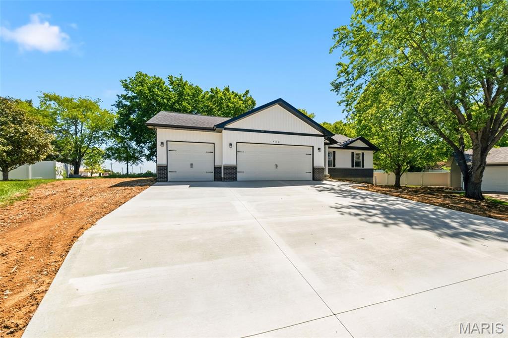 Lake Chateau Estates - Residential