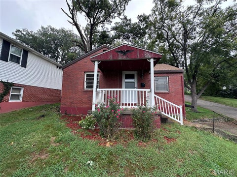 Photo of 700 Hazel, Hannibal, MO 63401 (MLS # 26060285)