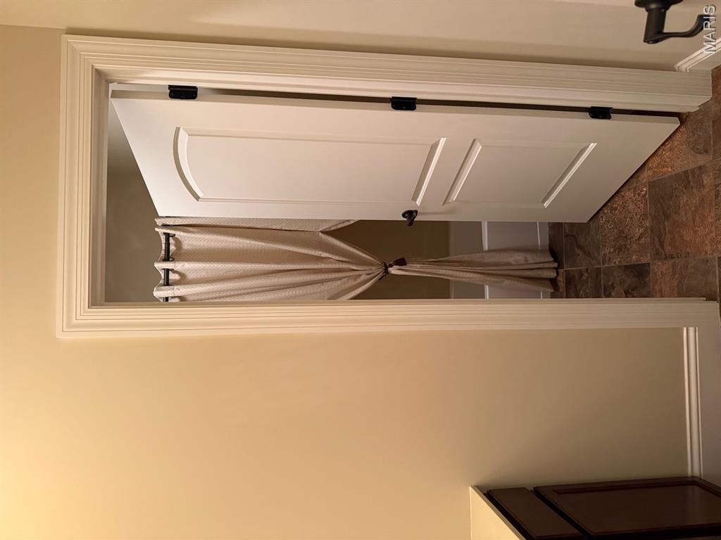 Hamptons Pd-R Reresub - Residential Lease