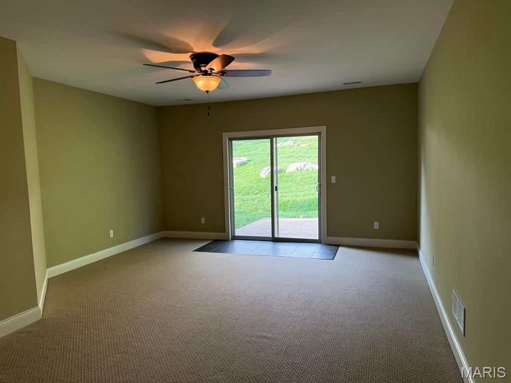 Hamptons Pd-R Reresub - Residential Lease