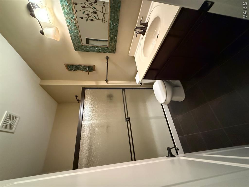 Hamptons Pd-R Reresub - Residential Lease