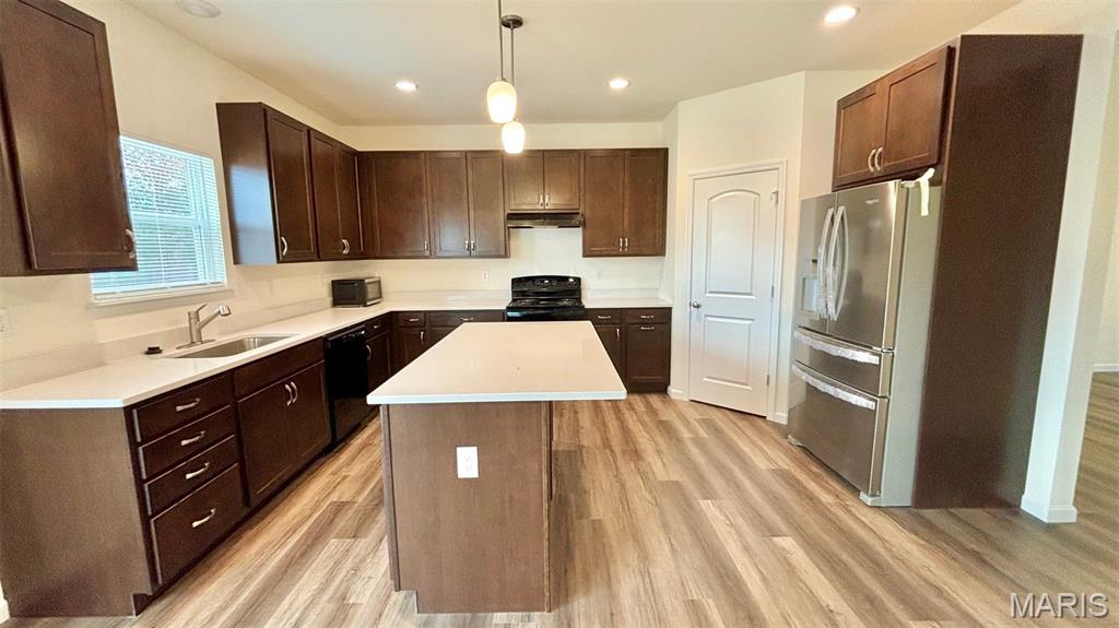 Prairie Wind 2 - Residential Lease