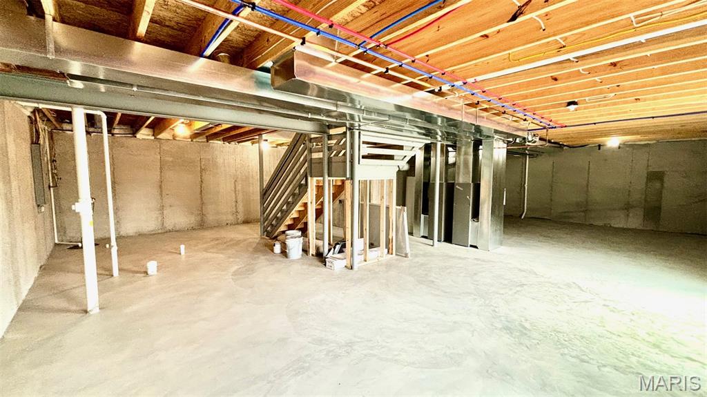 Prairie Wind 2 - Residential Lease