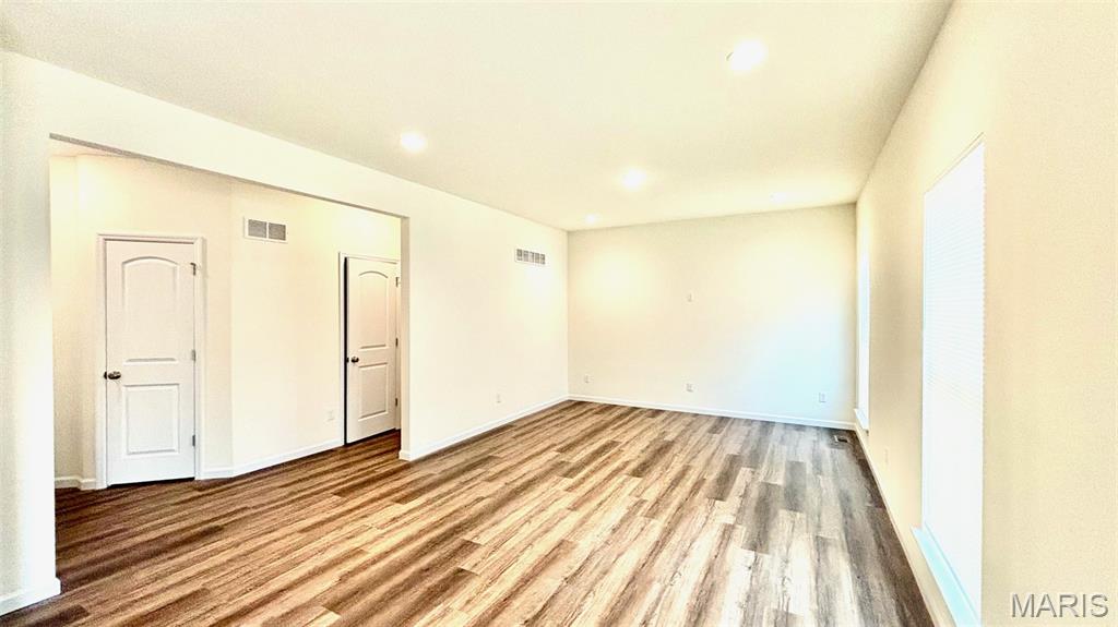 Prairie Wind 2 - Residential Lease