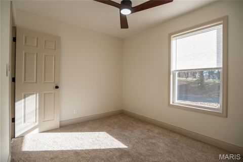 Tiny photo for 301 Cape Road, Bloomfield, MO 63825 (MLS # 26026521)