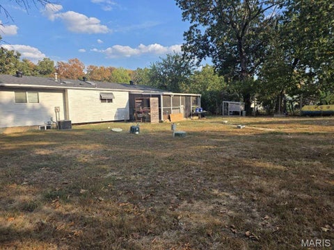 Tiny photo for 25881 Sutherland Lane, Waynesville, MO 65583 (MLS # 26058368)