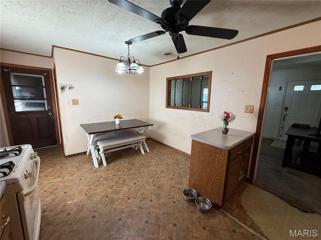 Country Club Estates 2nd Add - Residential