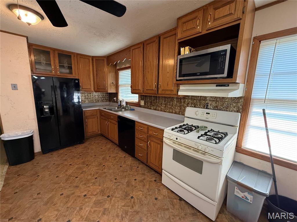 Country Club Estates 2nd Add - Residential