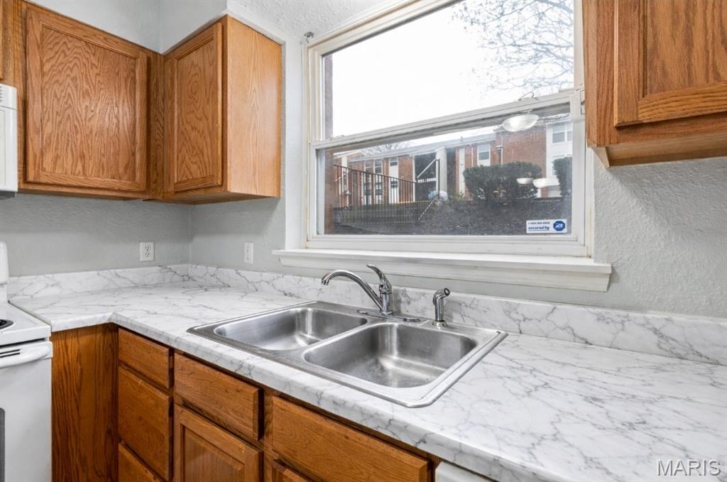 Greenbriar Condo - Residential Lease