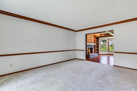 Tiny photo for 2100 Seven Oaks Drive, St Charles, MO 63303 (MLS # 26016612)