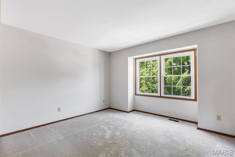 Tiny photo for 2100 Seven Oaks Drive, St Charles, MO 63303 (MLS # 26016612)