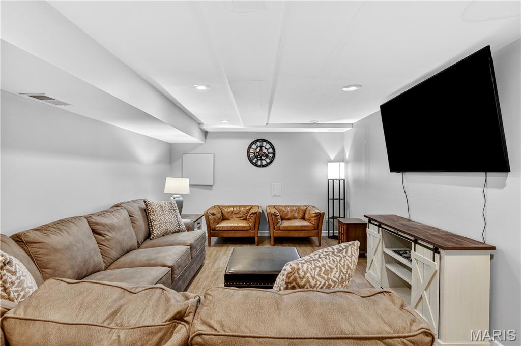 Emerald Forest Eight - Residential