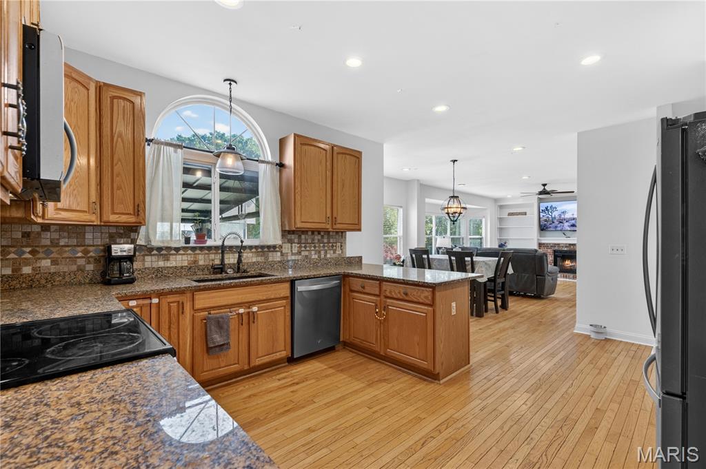 Emerald Forest Eight - Residential