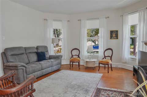 Tiny photo for 39 Marshall Place, Webster Groves, MO 63119 (MLS # 26033388)