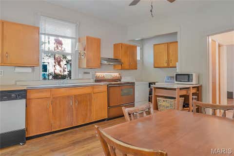 Tiny photo for 39 Marshall Place, Webster Groves, MO 63119 (MLS # 26033388)