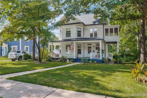 Photo of 39 Marshall Place, Webster Groves, MO 63119 (MLS # 26033388)