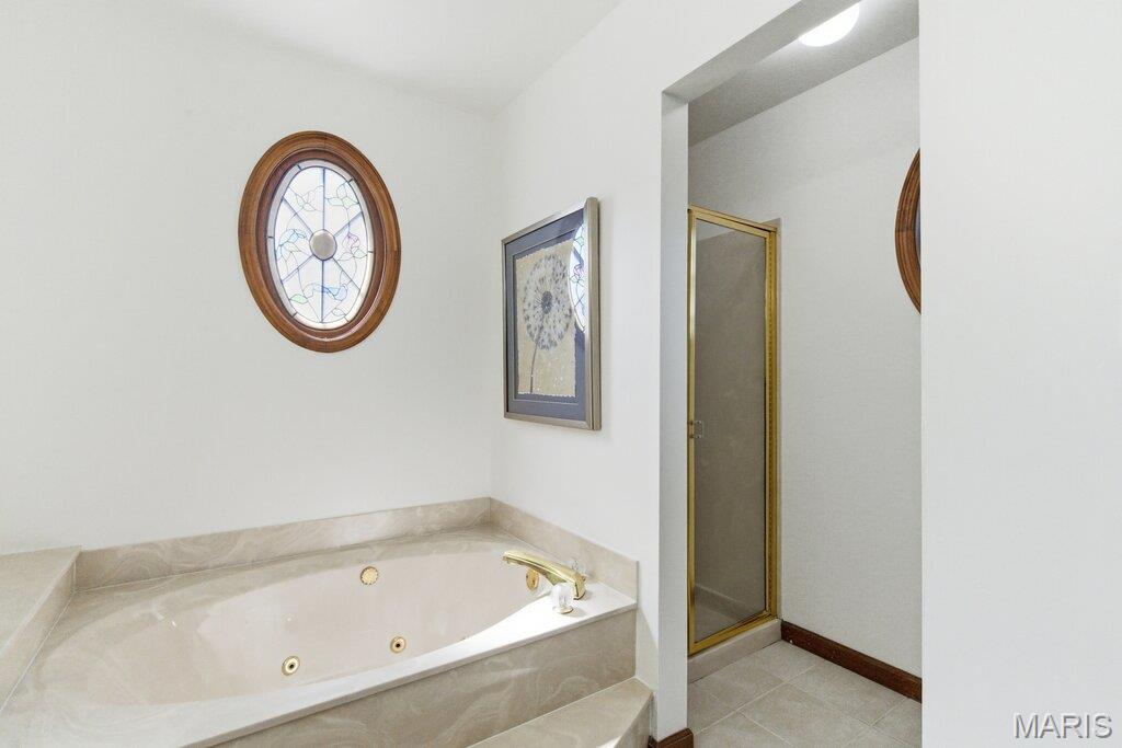 Country Club Greens - Residential