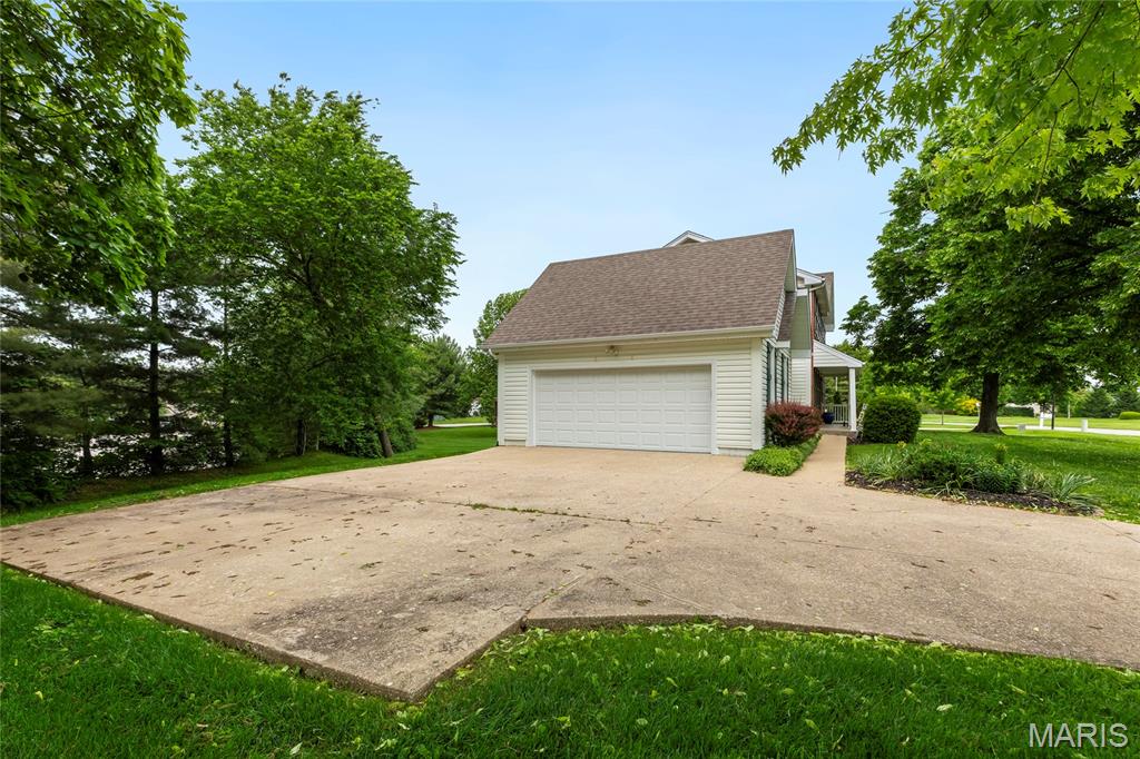 Country Club Greens - Residential
