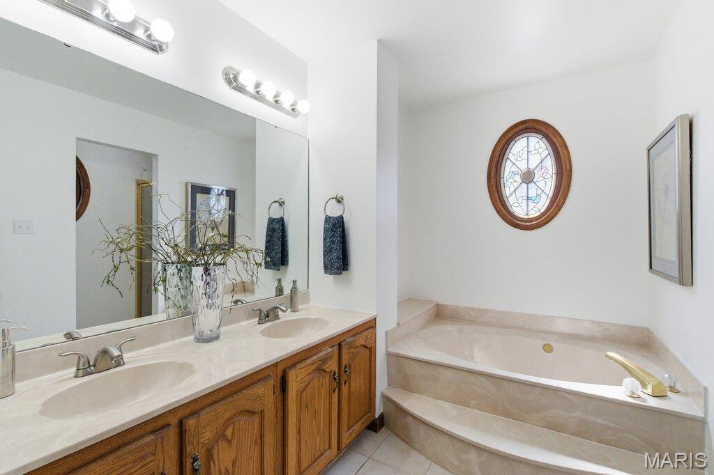 Country Club Greens - Residential