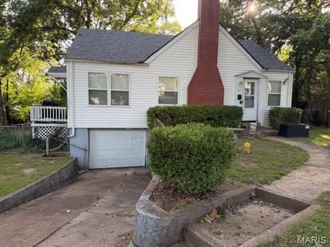 Tiny photo for 64 Rose Court, Rolla, MO 65401 (MLS # 26038915)