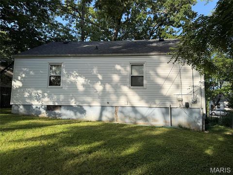 Tiny photo for 64 Rose Court, Rolla, MO 65401 (MLS # 26038915)
