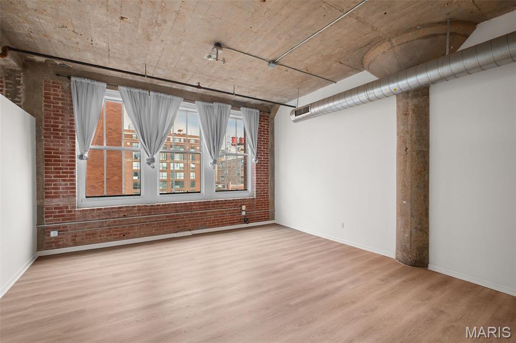 Annex Lofts Condo - Residential