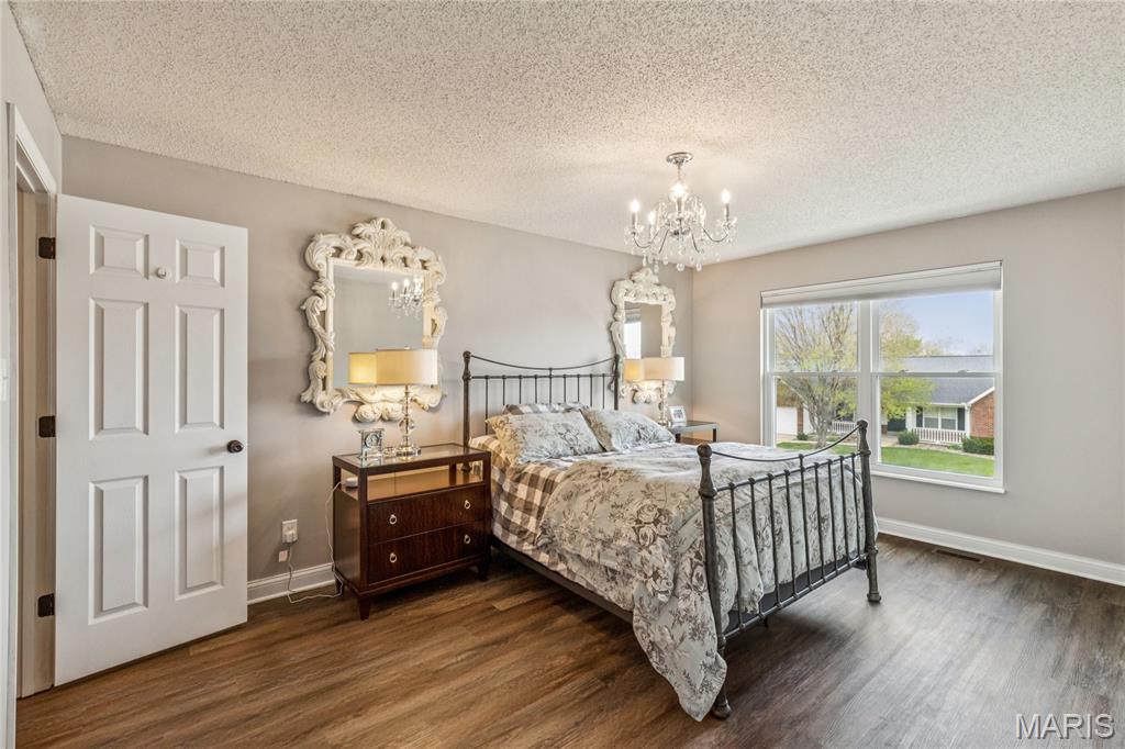 Monticello Manor - Residential