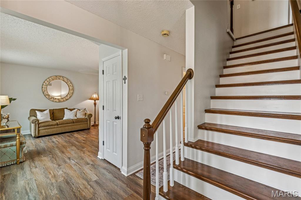 Monticello Manor - Residential