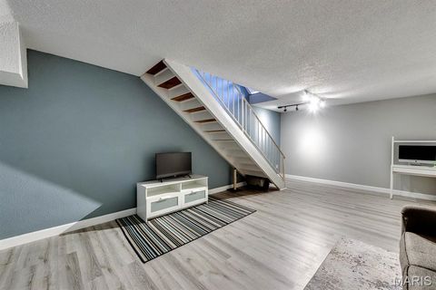 Tiny photo for 1210 Wicklow Road #A, Ballwin, MO 63021 (MLS # 26042176)
