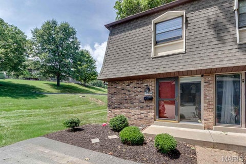 Photo of 1210 Wicklow Road #A, Ballwin, MO 63021 (MLS # 26042176)