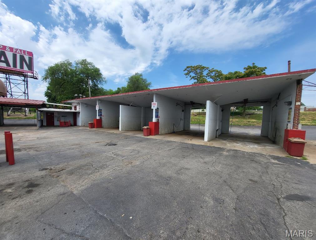 Carondelet Commons Fields Add - Commercial Sale