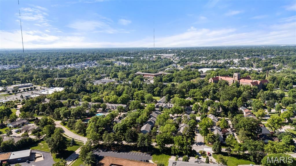 Kenrick Parke Condo Ph Four - Residential