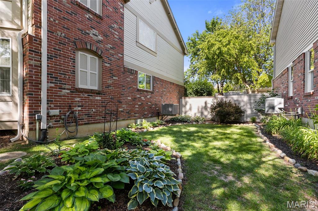 Kenrick Parke Condo Ph Four - Residential