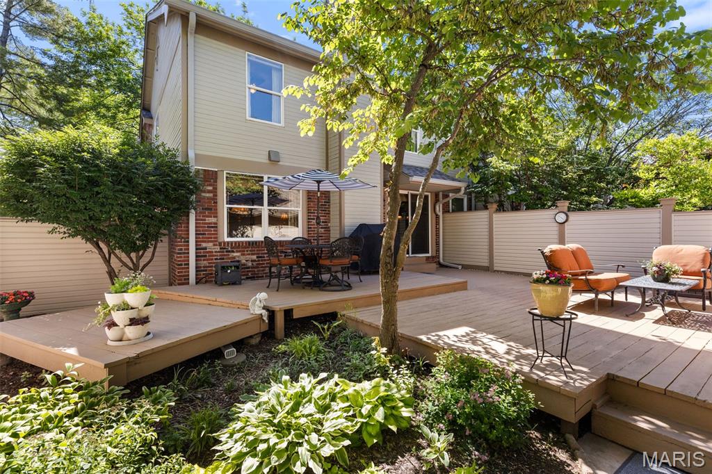 Kenrick Parke Condo Ph Four - Residential