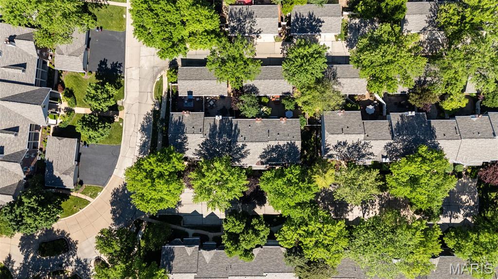 Kenrick Parke Condo Ph Four - Residential