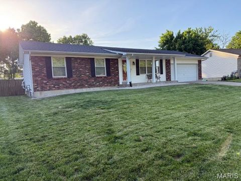 Tiny photo for 6 El Perro Drive, St Peters, MO 63376 (MLS # 26031258)