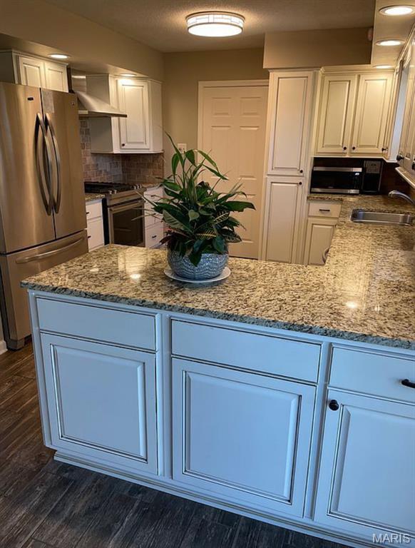 R R Byrd - Residential