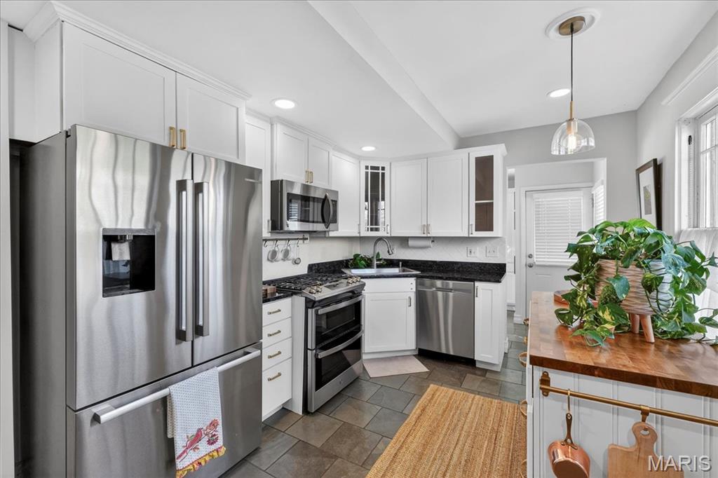 Dickson Place - Residential