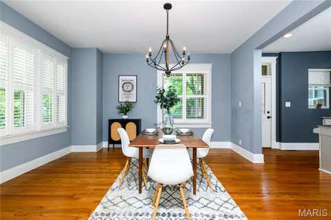 Tiny photo for 7242 Moller Avenue, Maplewood, MO 63143 (MLS # 26046307)