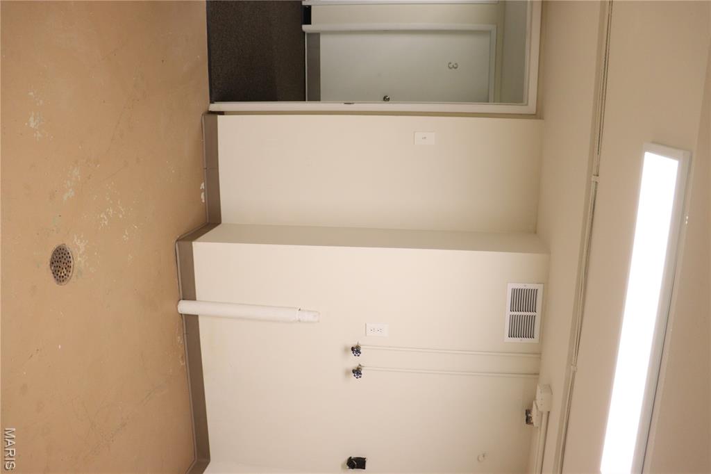 Chardin Place Condo 1 - Residential