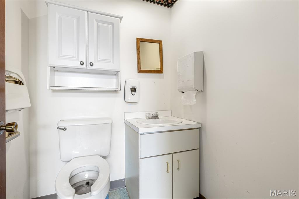 2nd Annex Rozier Add - Commercial Sale